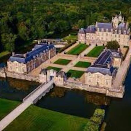 Maison Au Milieu Des Bois Et Des Animaux Jouy-le-Potier Extérieur photo